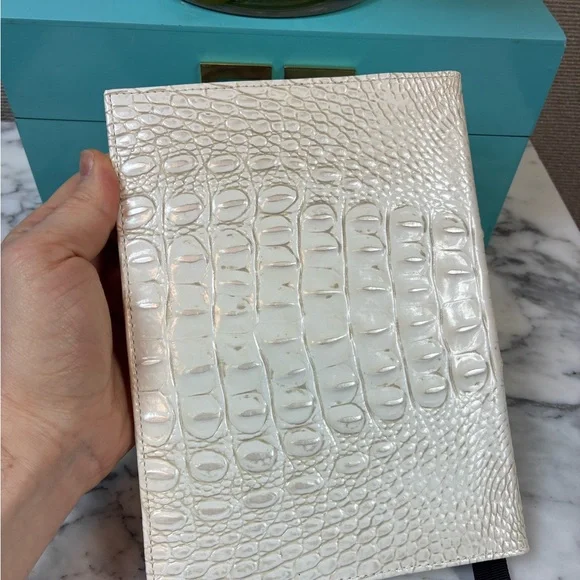 Brahmin Coconut Milk Melbourne Croc Embossed Leather Journal Notebook - NWT - Picture 3 of 5